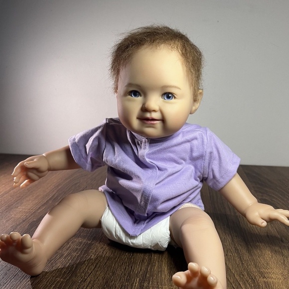 Real Newborn Doll - Ashton Drake Galleries : Savana By Ping Lau - Rare - HTF - Picture 9 of 16